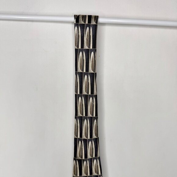 Pierre Cardin Men’s Neck Tie 4” Black & Beige Geometric 100% Silk Necktie USA - Picture 4 of 12